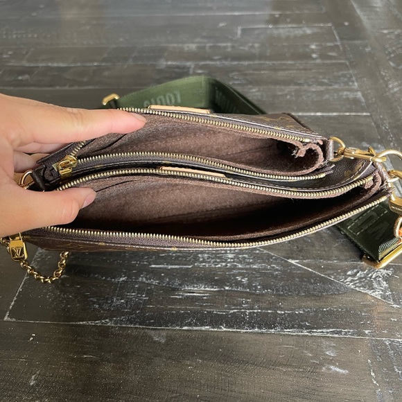 LOUIS VUITTON Multi Pochette Accessories Bag - Picture 14 of 16